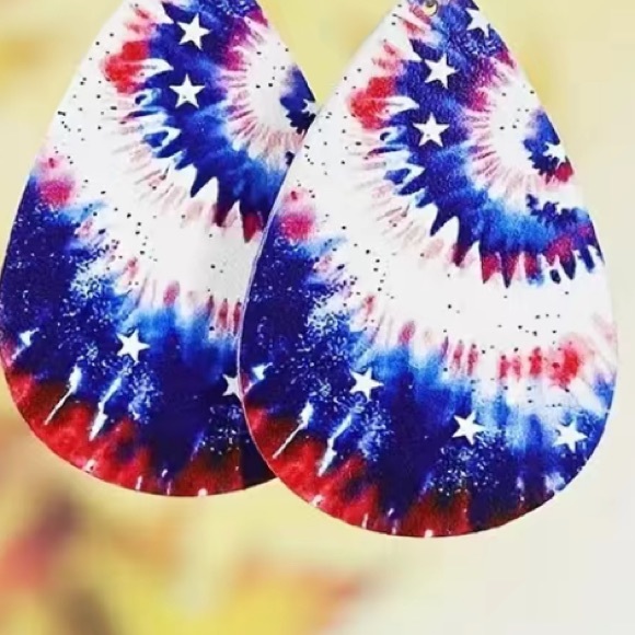Red White Blue Fireworks Pattern Raindrop Earrings - Picture 3 of 3